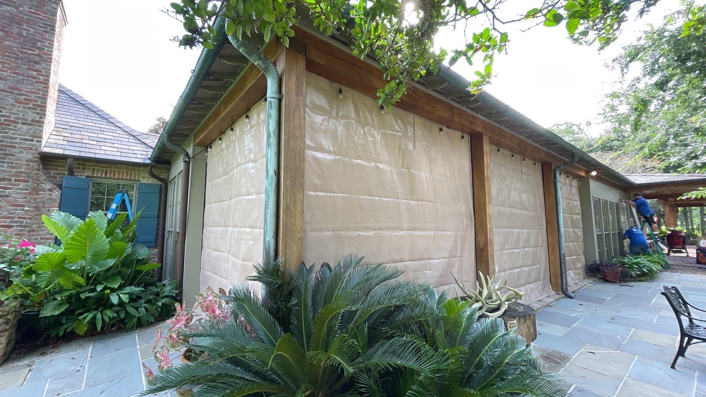 Buckle & Strap Hurricane Screens